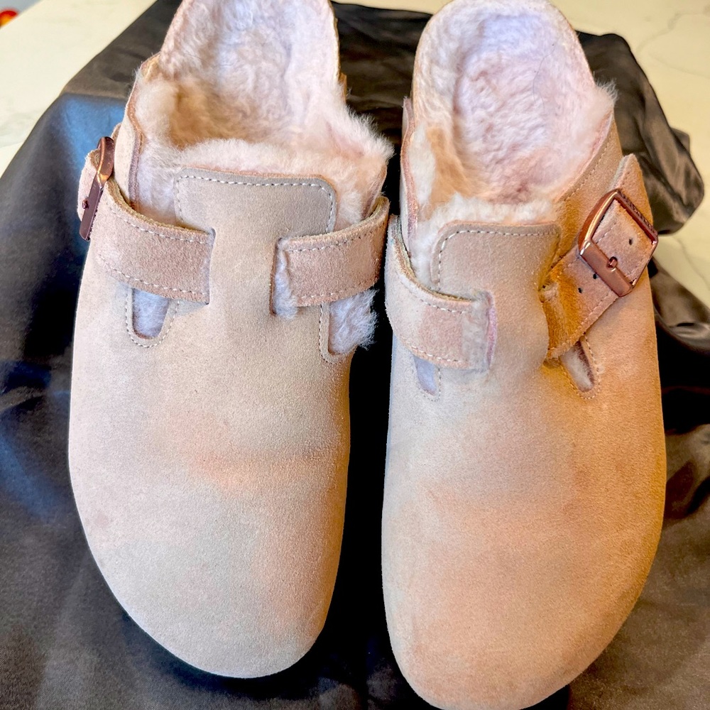 BIRKENSTOCK x Free People Pink Suede Boston Shearling Mules Size 39